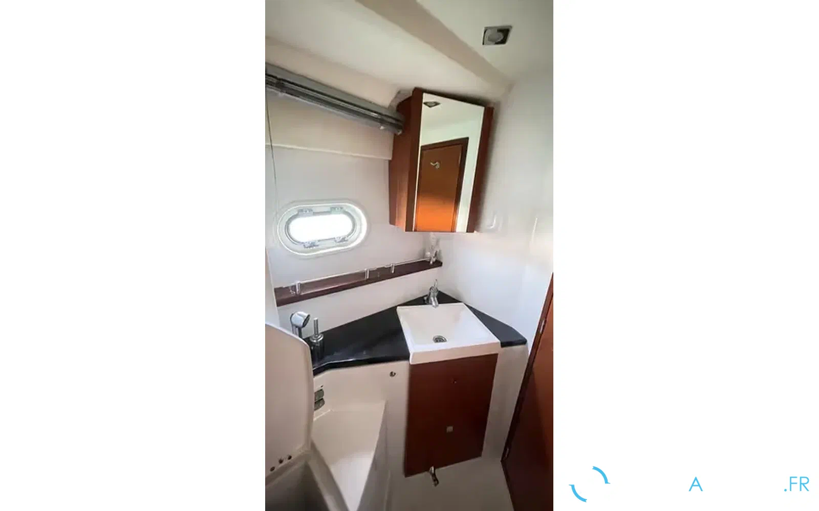 slider 26 Jeanneau Prestige 440 Sport Top