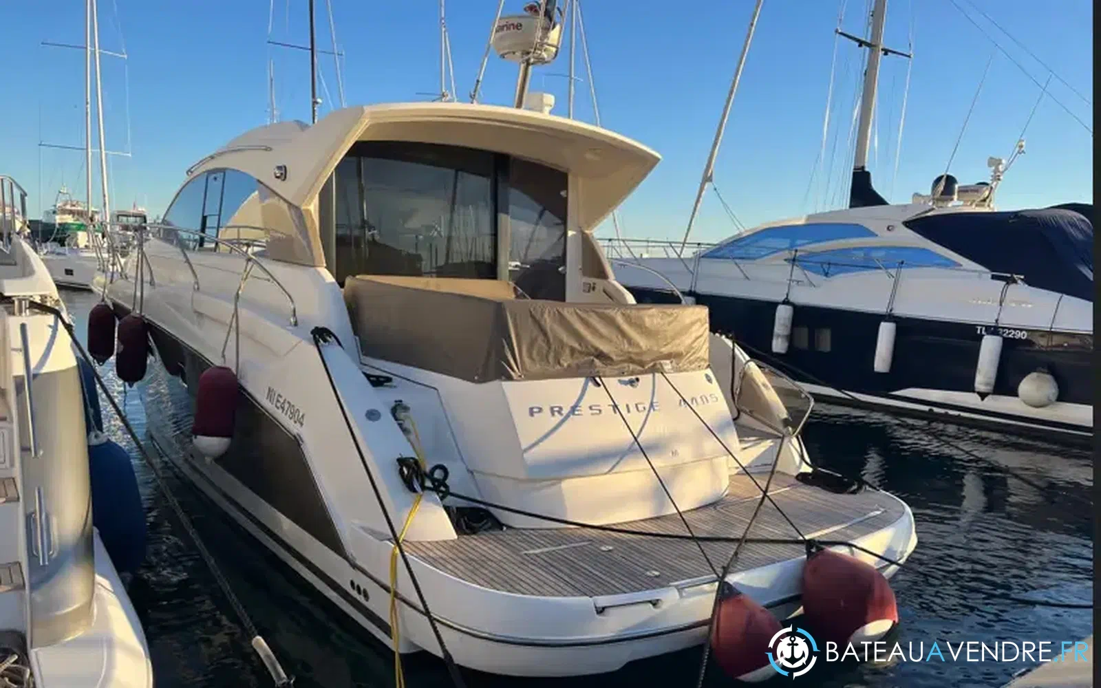 slider 1 Jeanneau Prestige 440 Sport Top