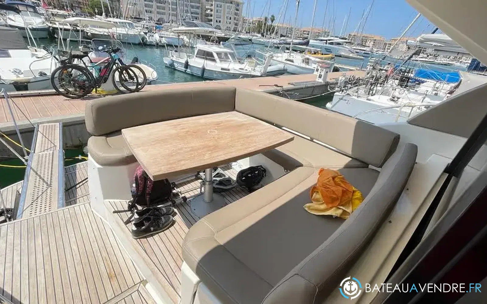 slider 2 Jeanneau Prestige 440 Sport Top