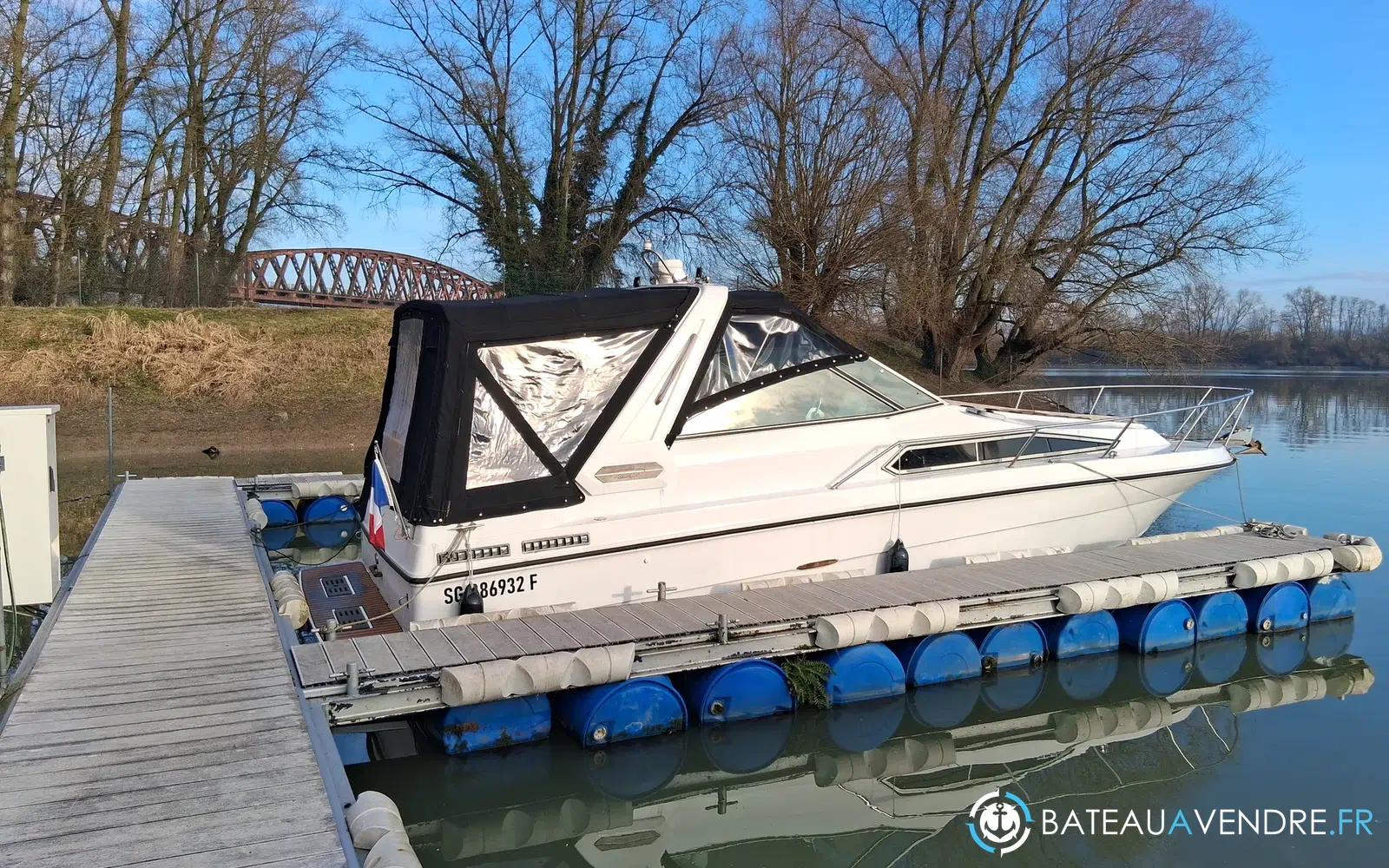 slider 0 Sea Ray 268 Sundancer