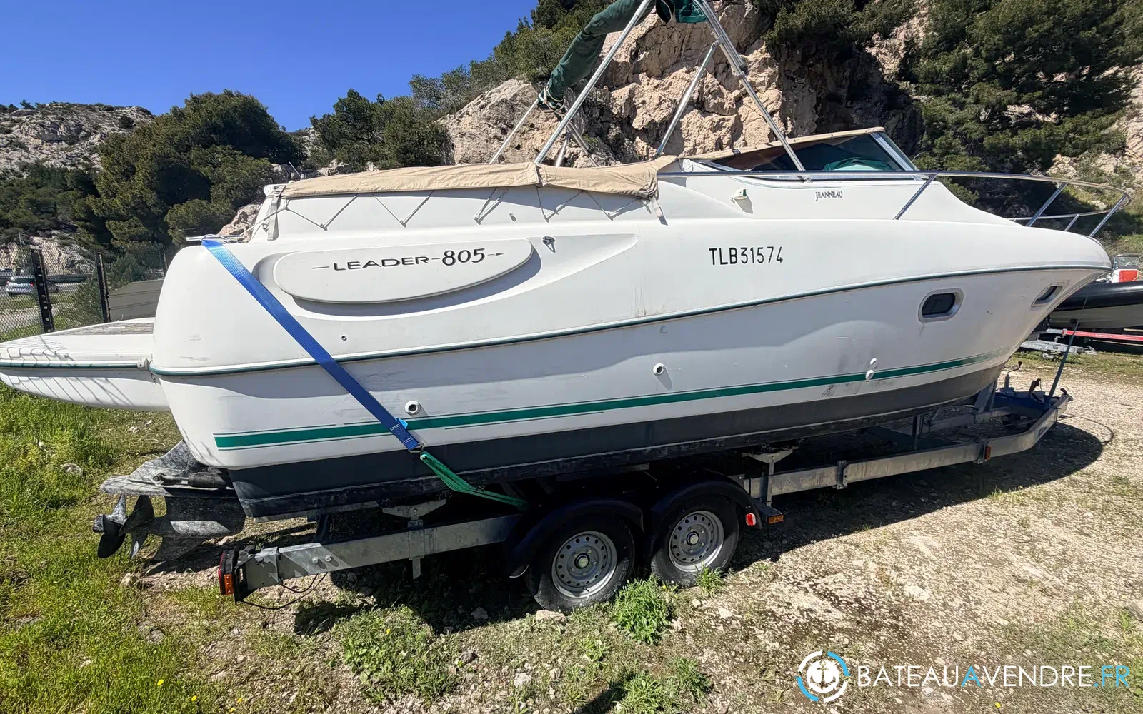 slider 2 Jeanneau Leader 805