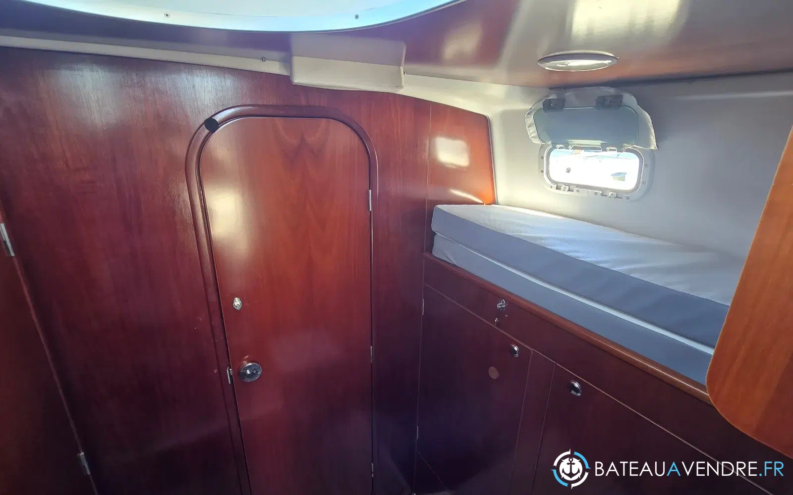 slider 12 Beneteau Antares Serie 9 Limited
