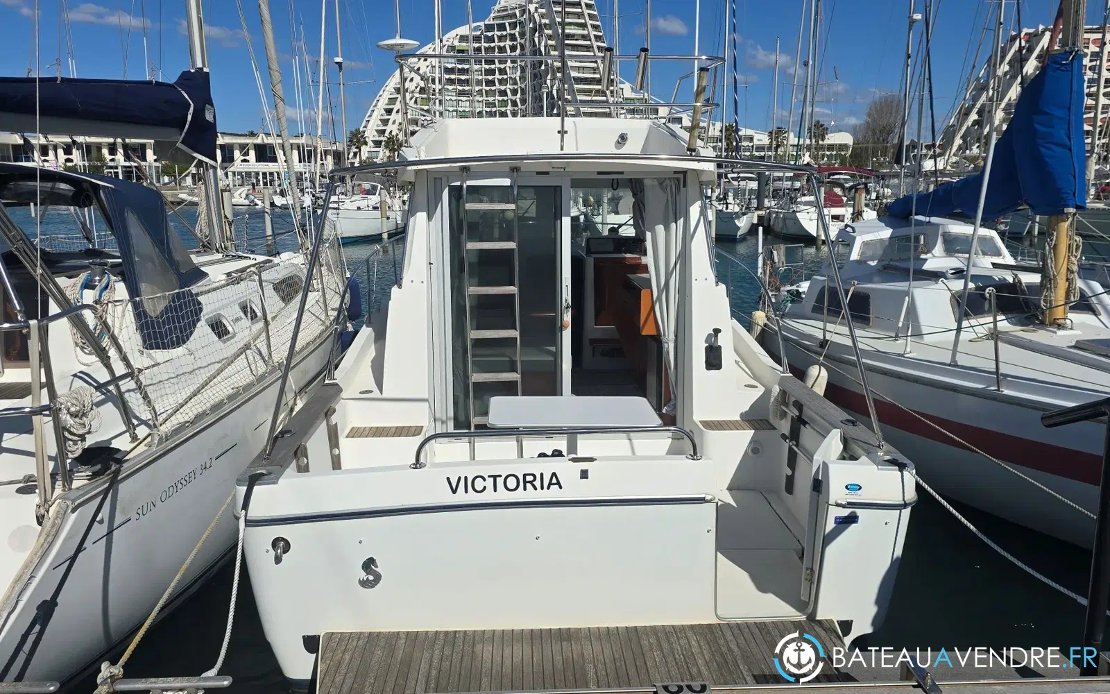 slider 1 Beneteau Antares Serie 9 Limited