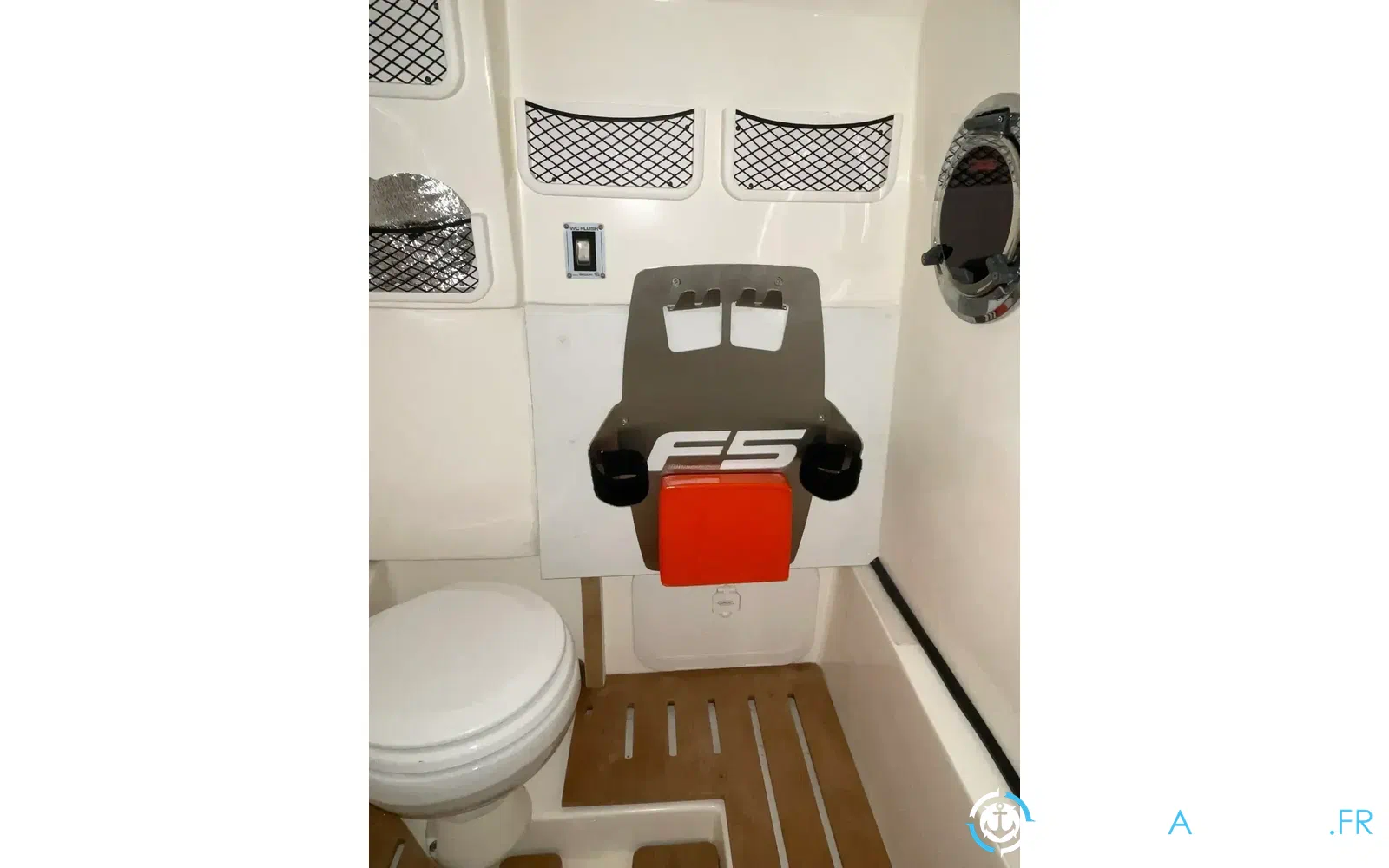 slider 7 Nuova Jolly Prince 28 WA