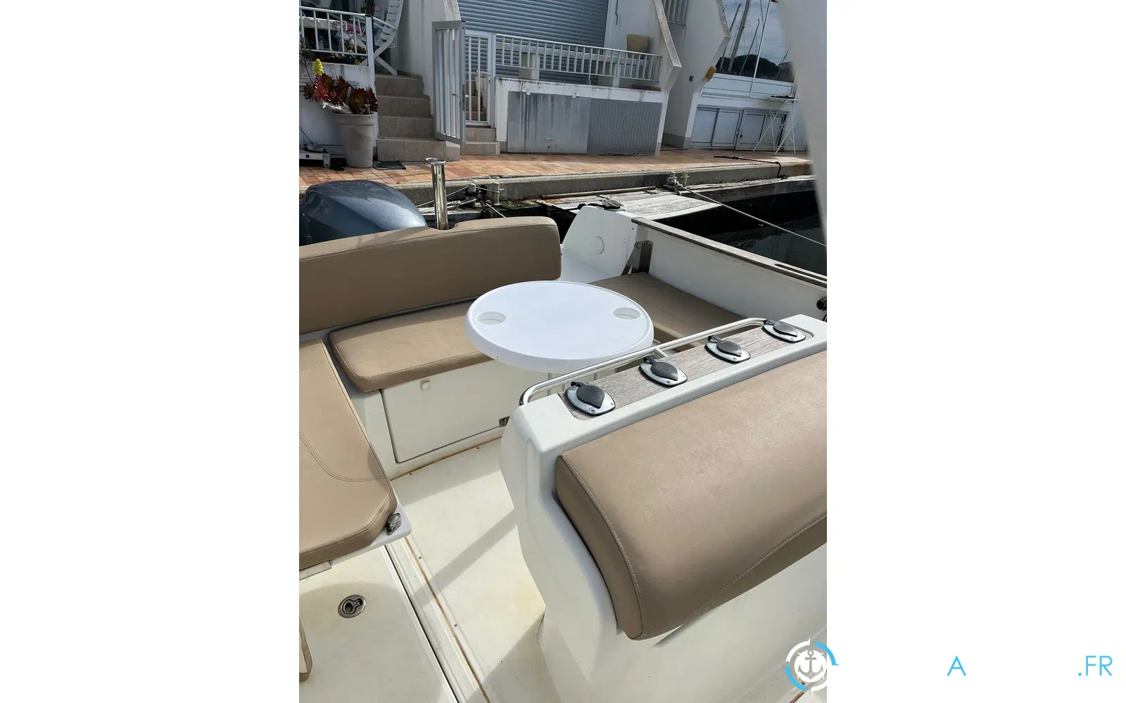 slider 2 Jeanneau Cap Camarat 7.5 CC Style