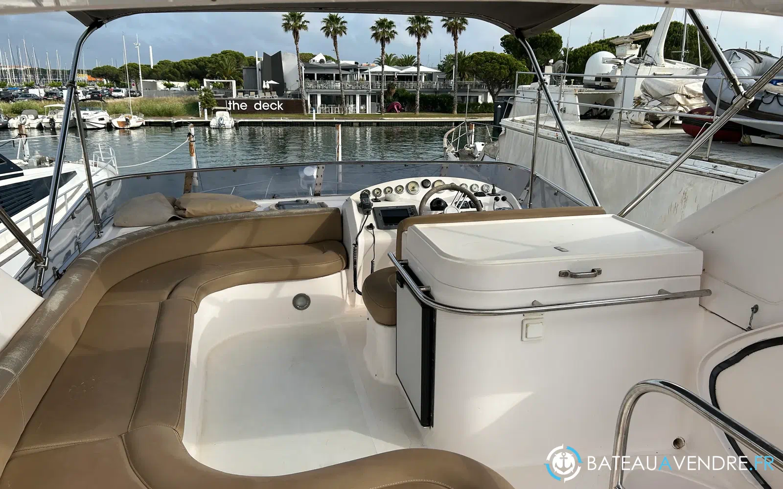 slider 20 Majesty Yachts Majesty 50