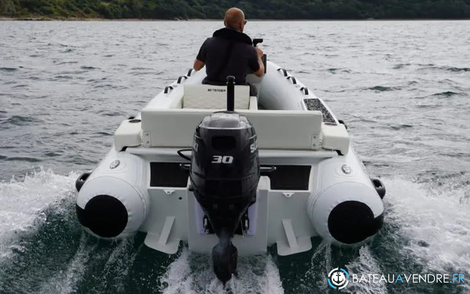 slider 3 3D Tender T33