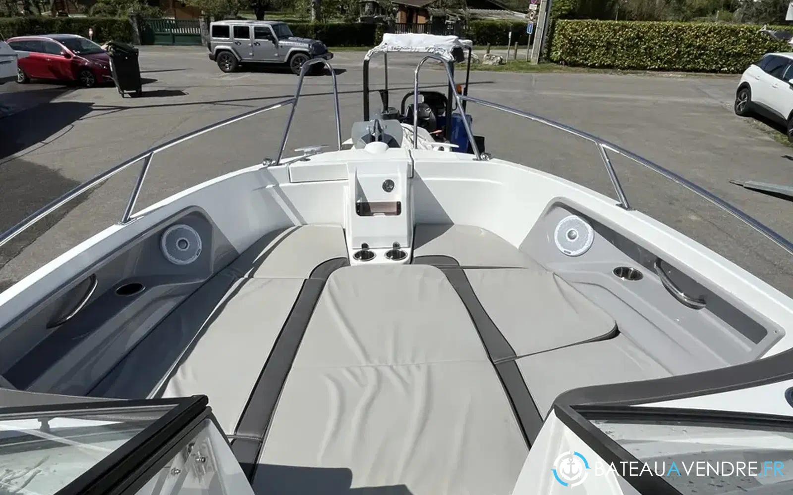 slider 4 Jeanneau Cap Camarat 7.5 BR