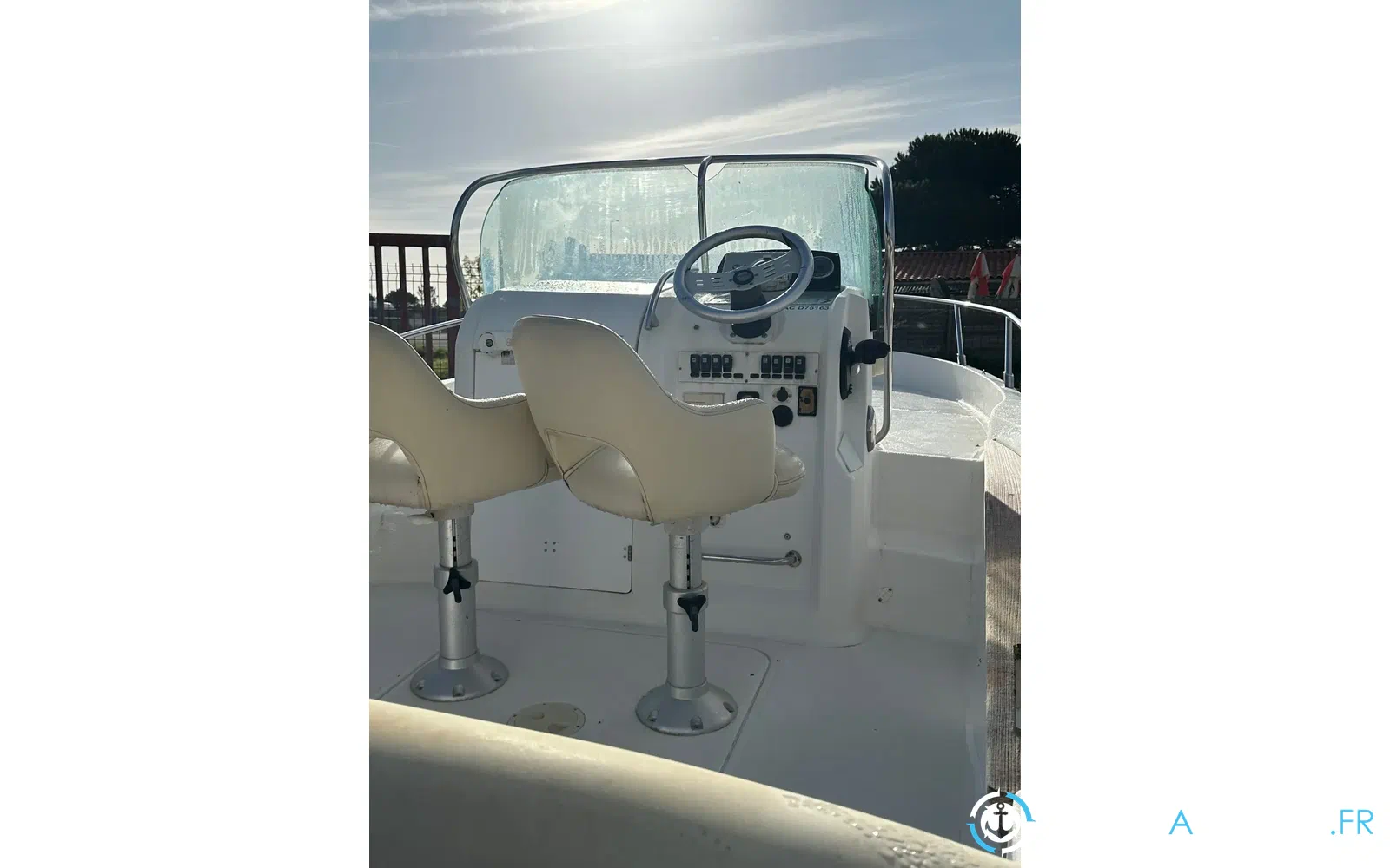 slider 3 Sessa Marine Key Largo 20 Deck