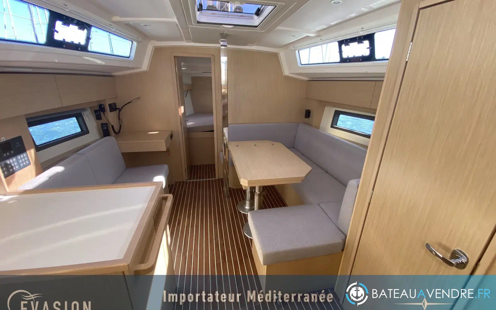 slider 11 Bavaria C38