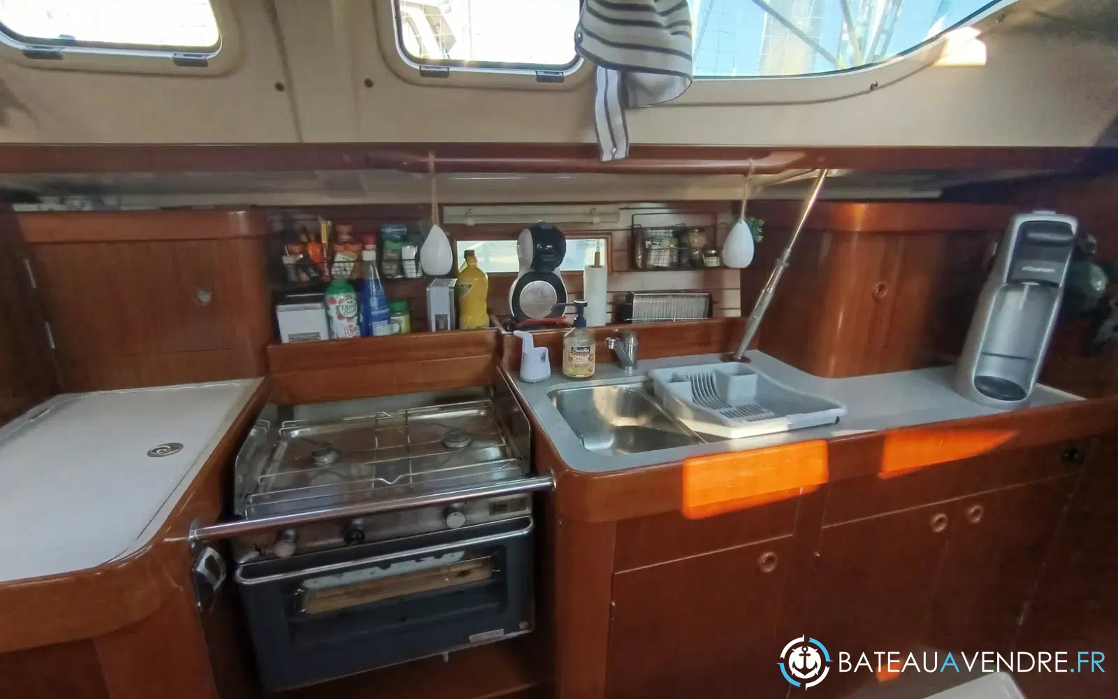 slider 11 Beneteau Oceanis 370