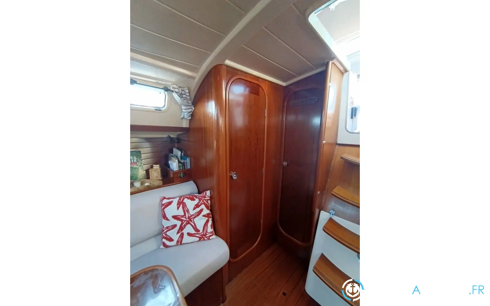 slider 9 Beneteau Oceanis 370