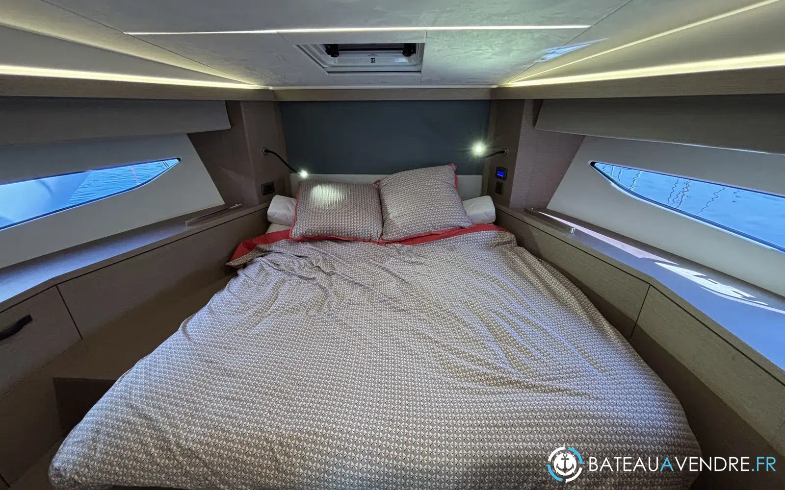 slider 21 Prestige Yachts 420 Fly