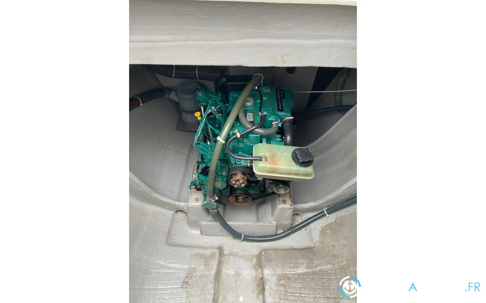 slider 12 Nautitech 40 Open