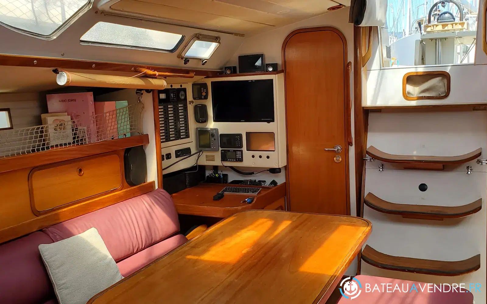 slider 24 Beneteau Oceanis 430