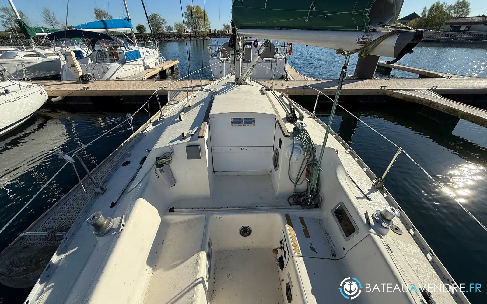 slider 7 Jeanneau Fantasia 27