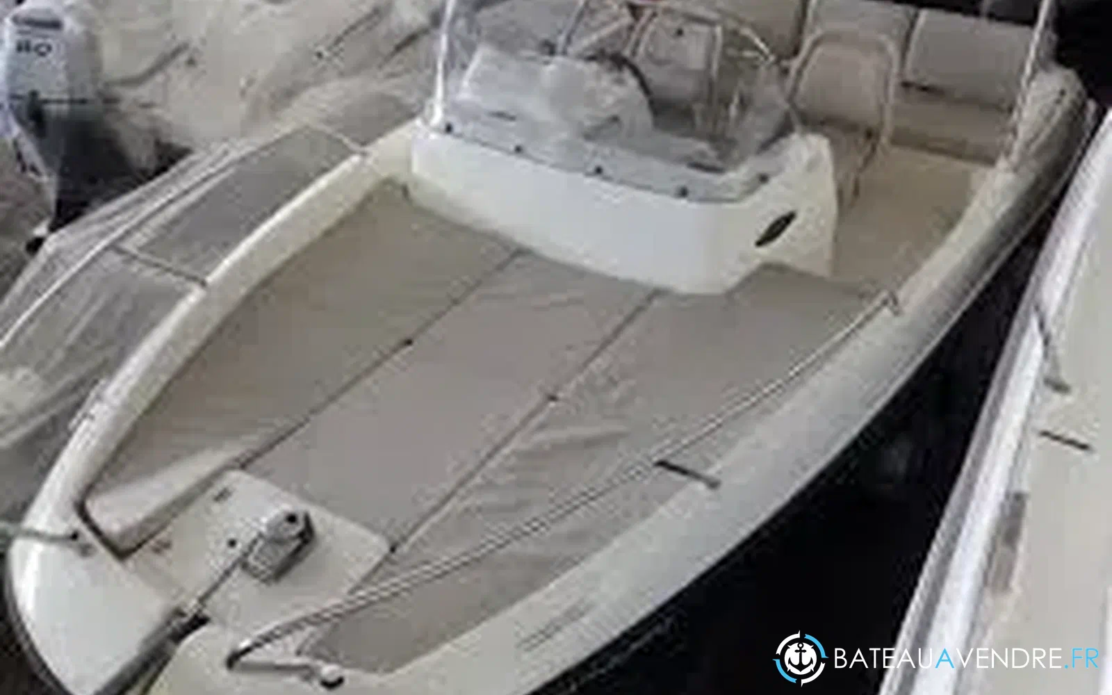 slider 7 Quicksilver Activ 605 Sundeck