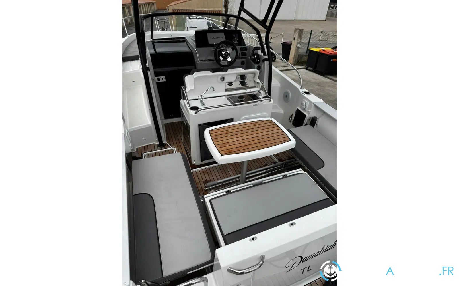 slider 4 Jeanneau Cap Camarat 7.5 WA Serie 3