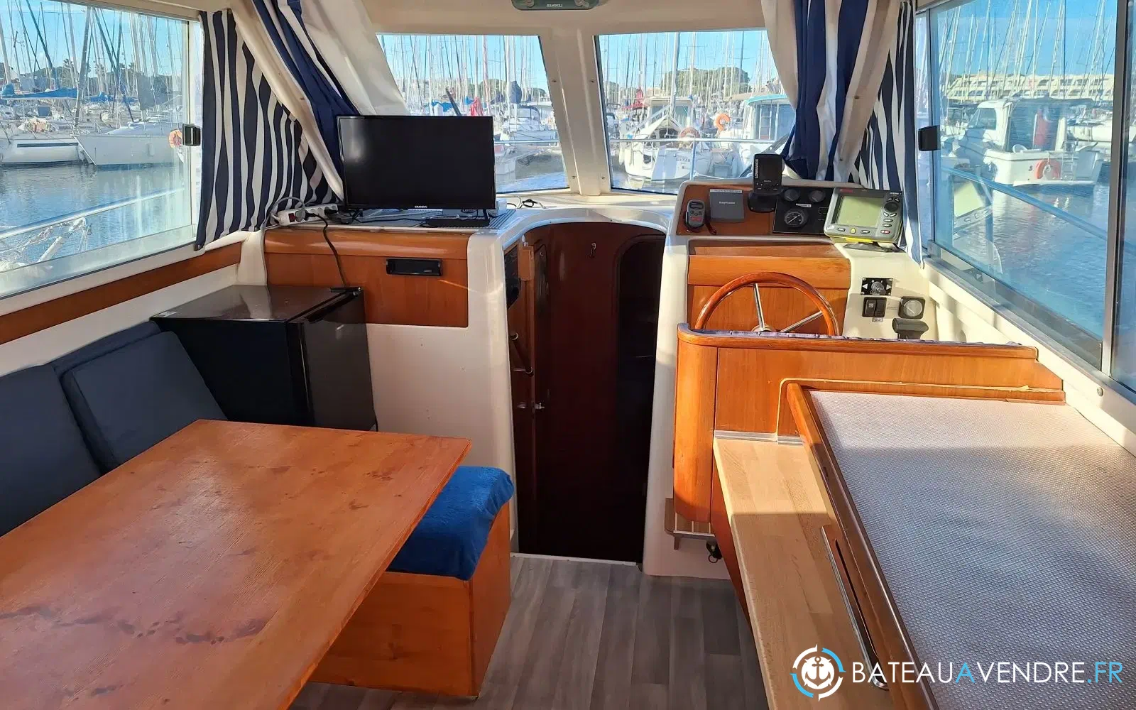slider 3 Beneteau Antares Serie 9