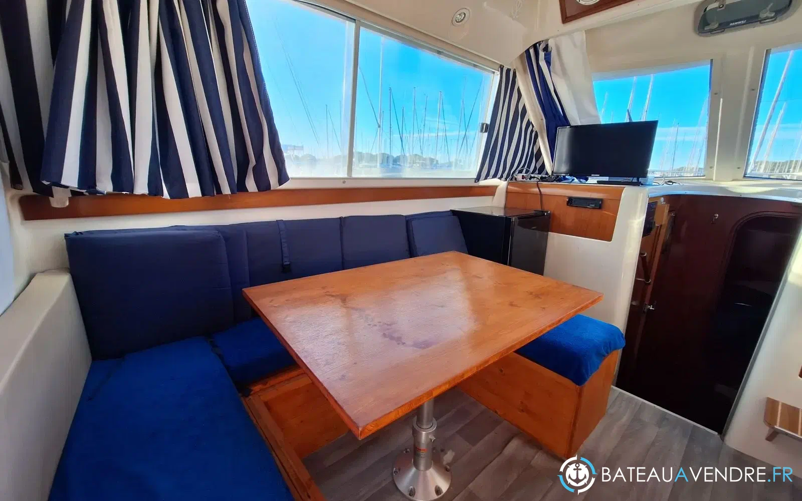 slider 4 Beneteau Antares Serie 9