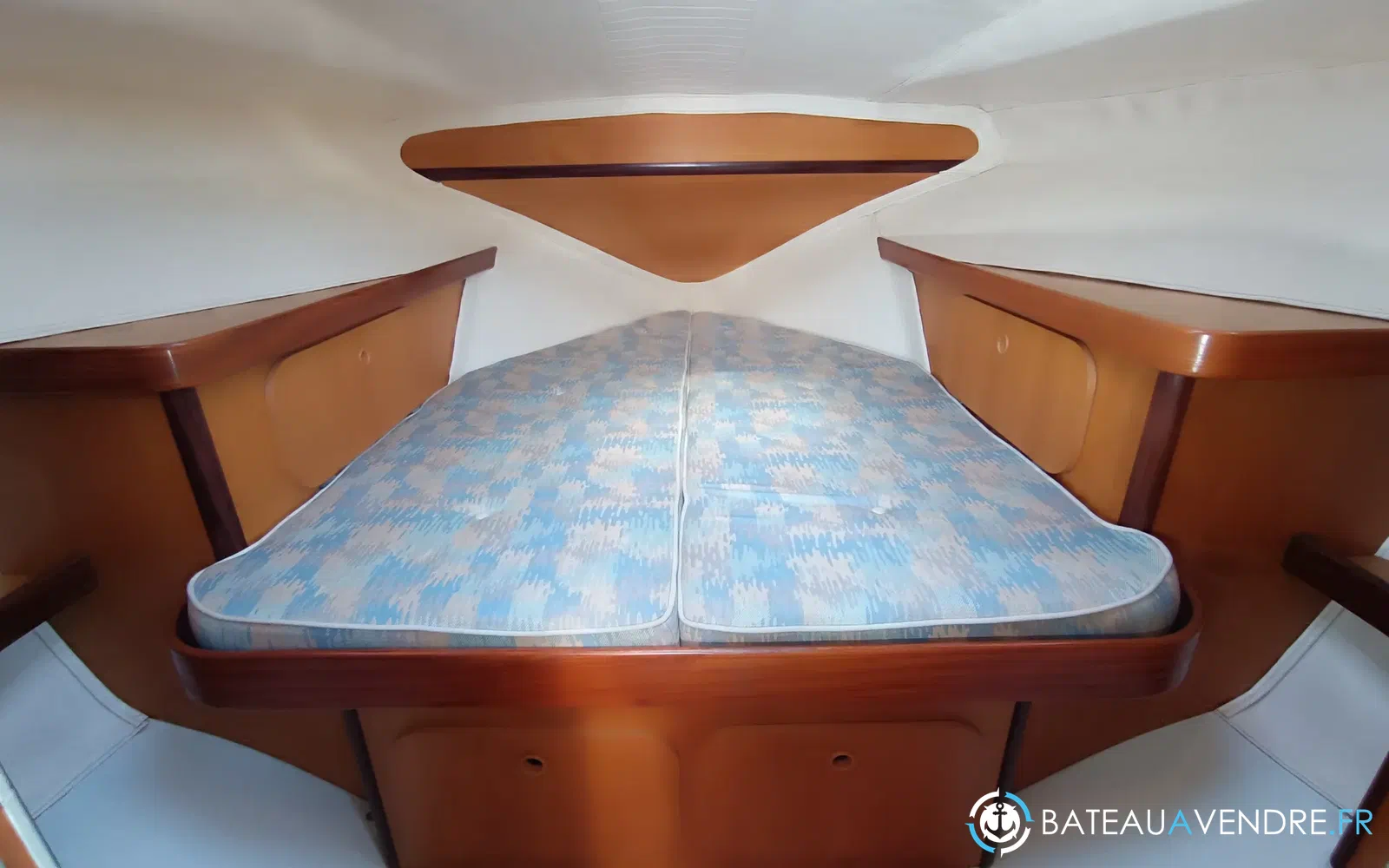 slider 7 Beneteau Antares 860