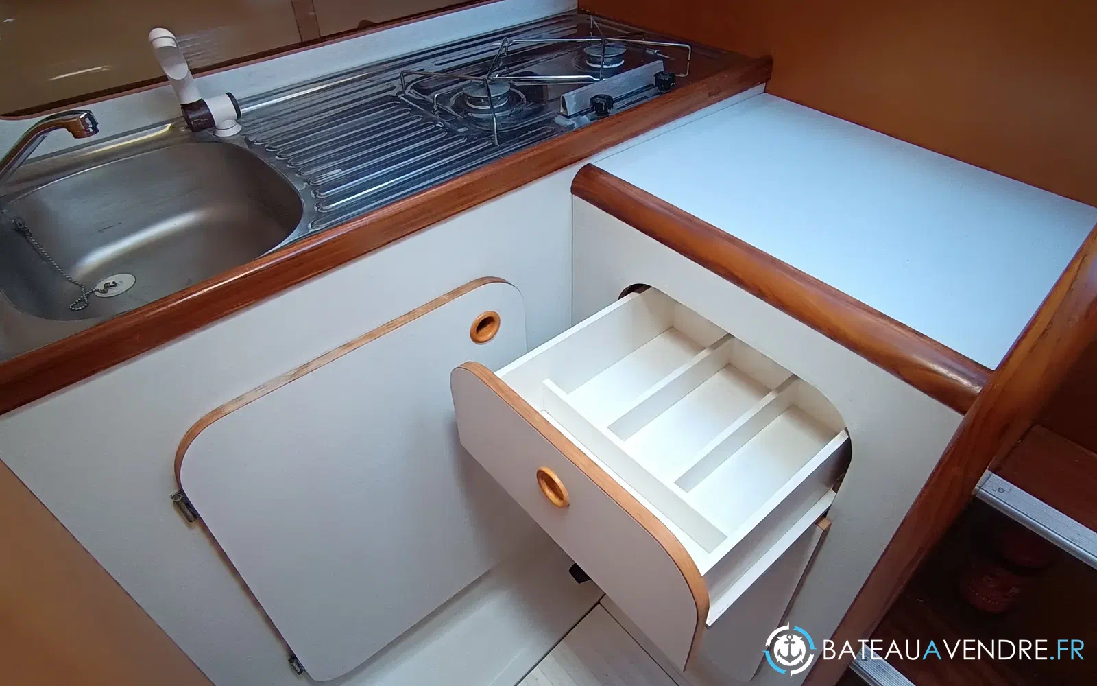 slider 8 Beneteau Antares 860