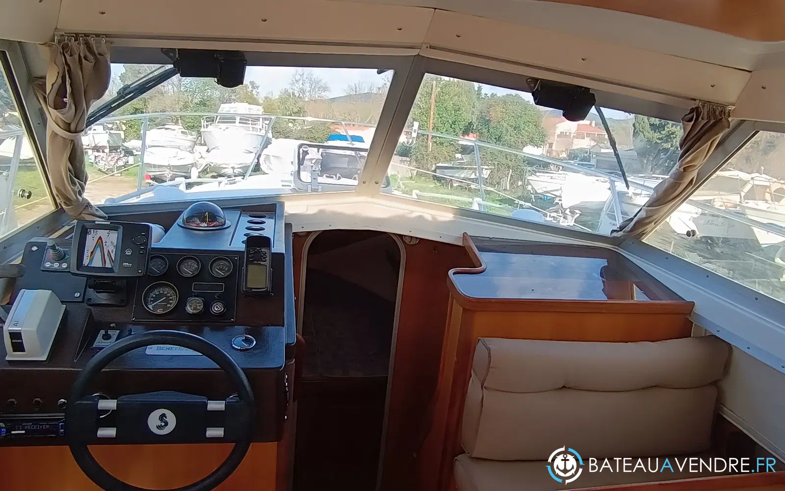 slider 4 Beneteau Antares 860