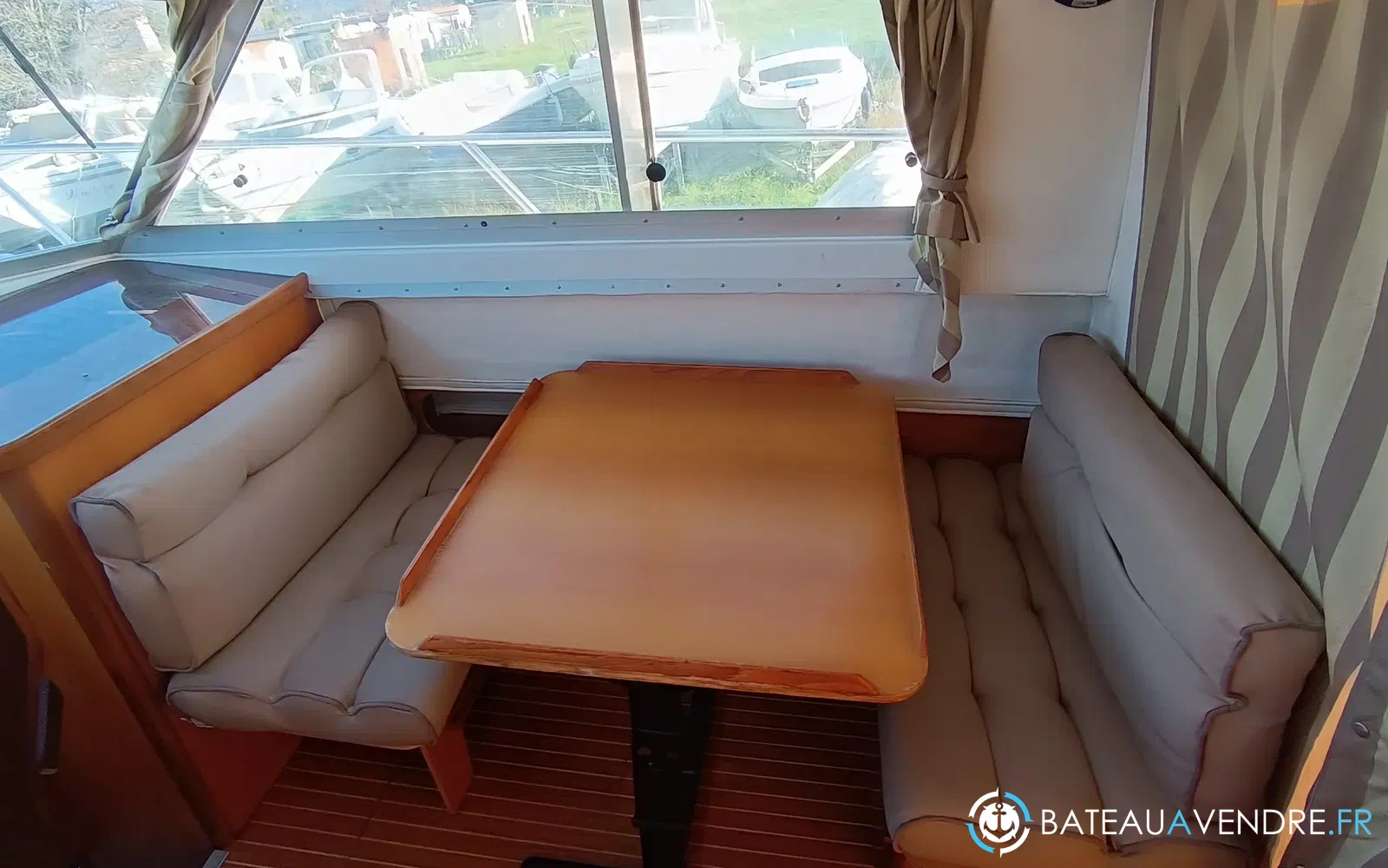 slider 2 Beneteau Antares 860