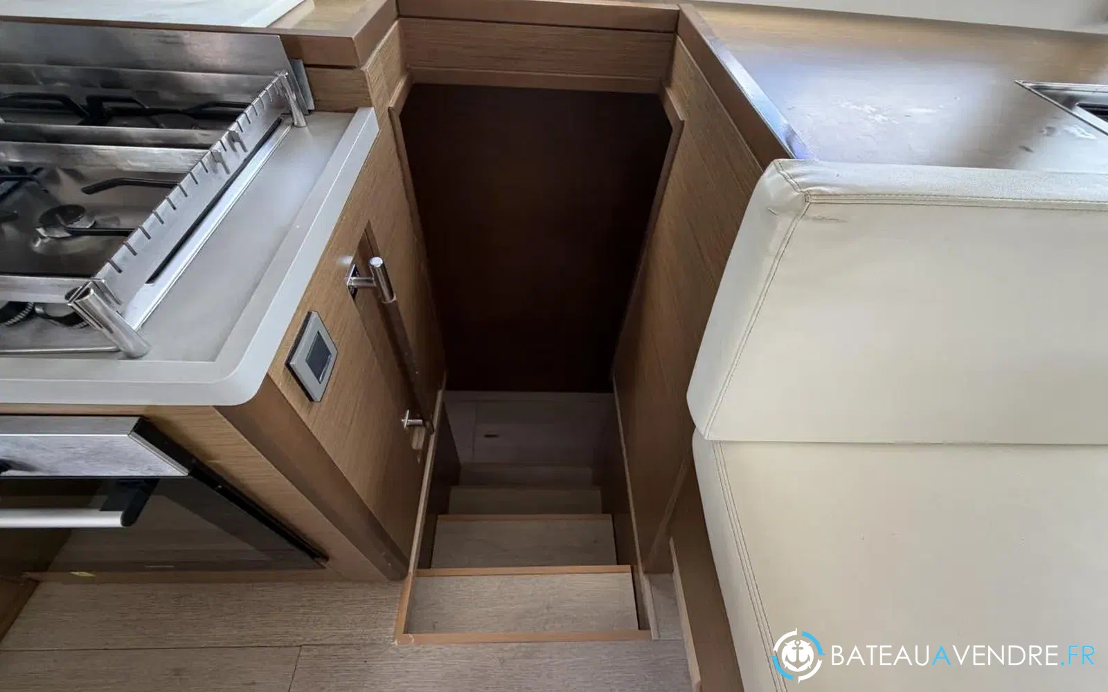 slider 27 Lagoon 50