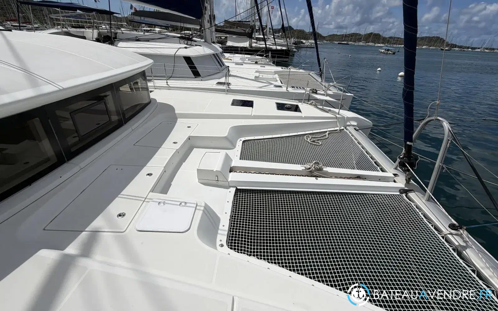 slider 8 Lagoon 50