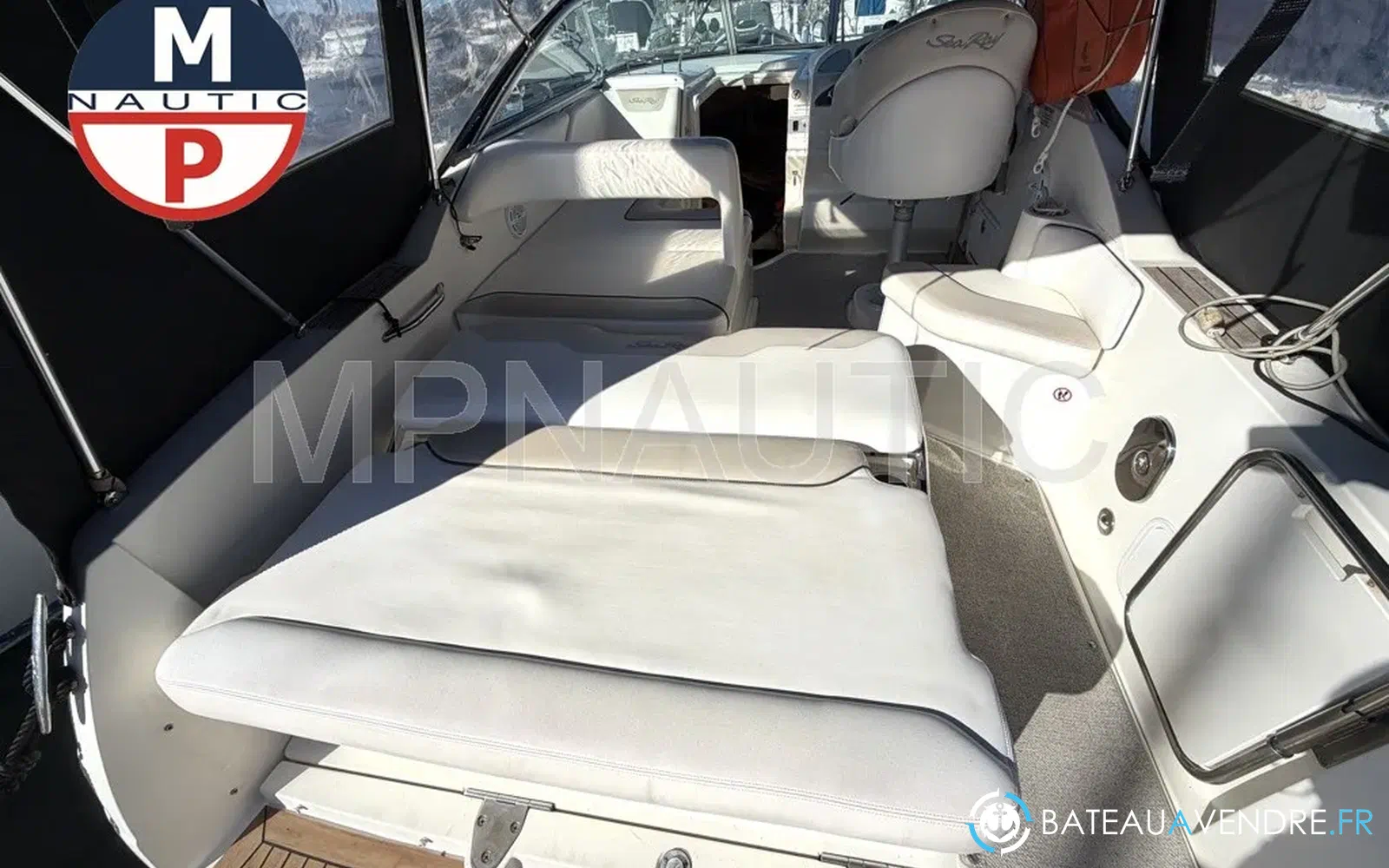 slider 3 Sea Ray 255 Sundancer