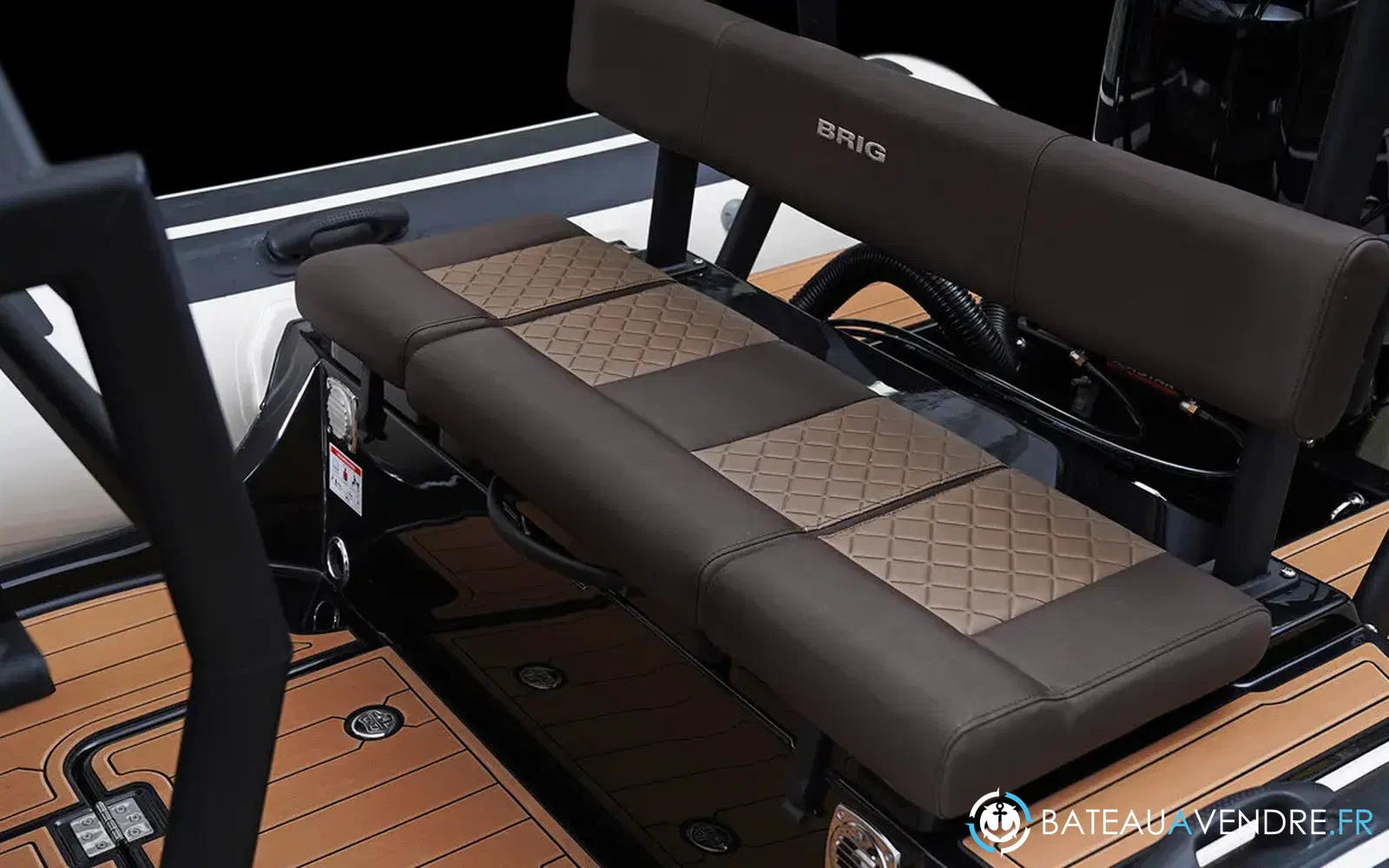 slider 9 Brig Navigator 22
