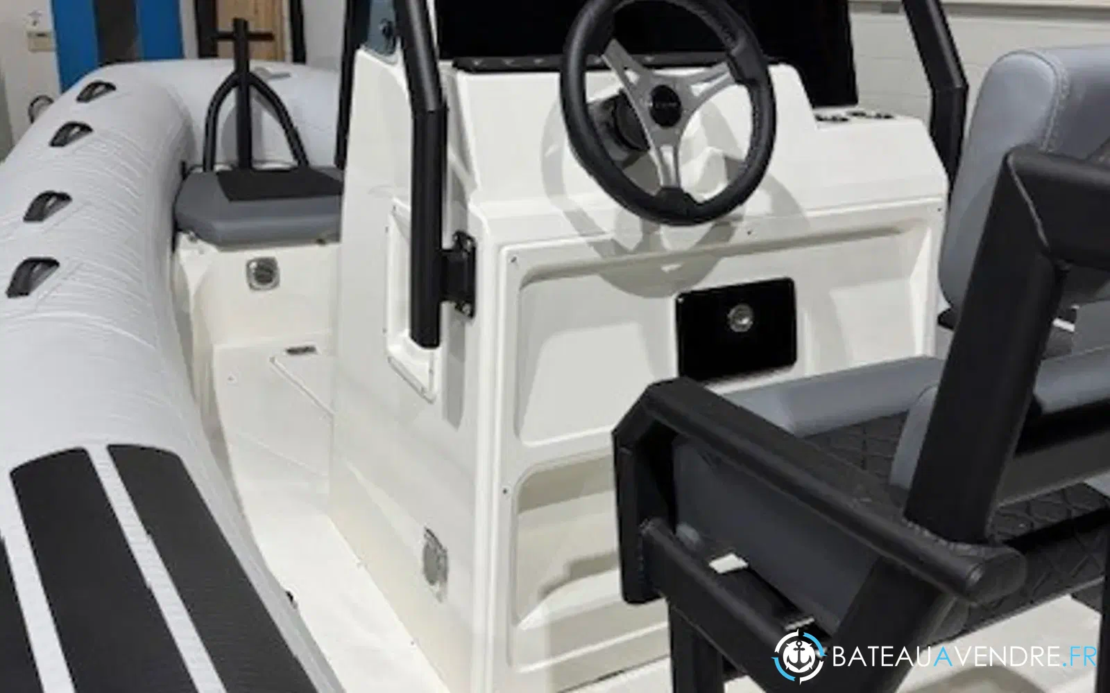 slider 1 Brig Navigator 22