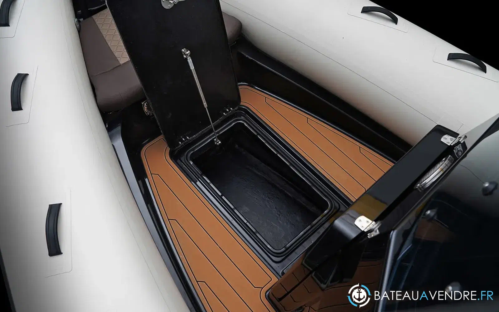 slider 8 Brig Navigator 22