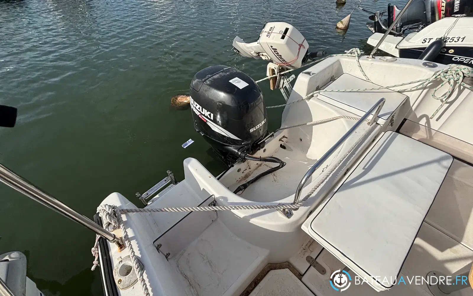 slider 2 Pacific Craft 560 Timonier