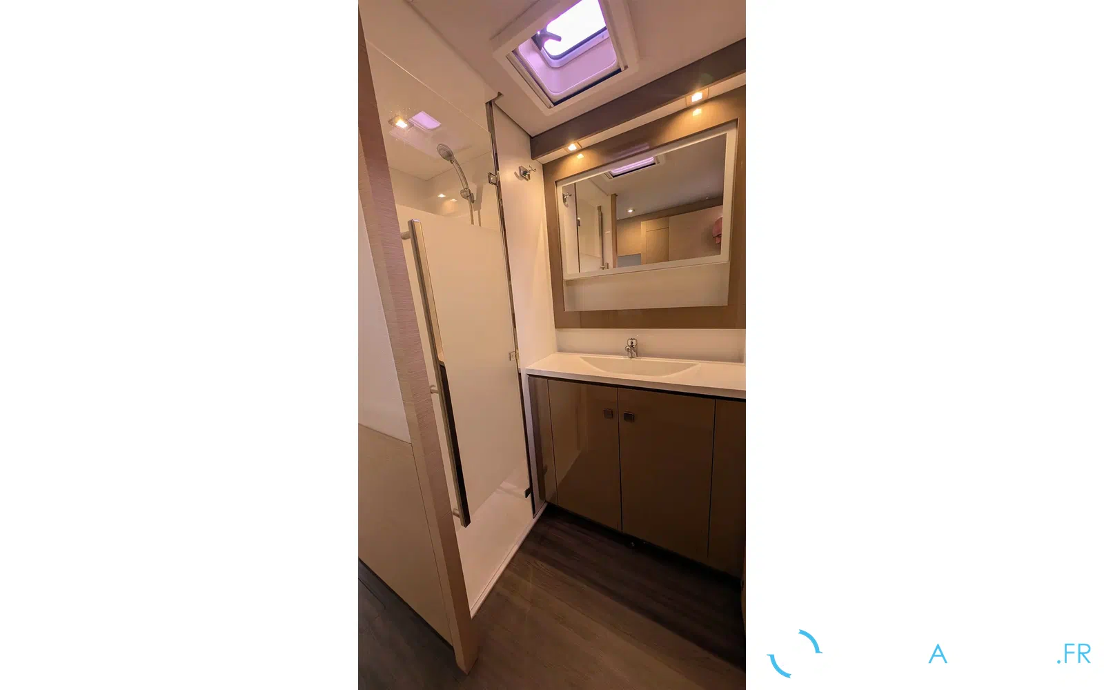 slider 12 Fountaine Pajot Saba 50