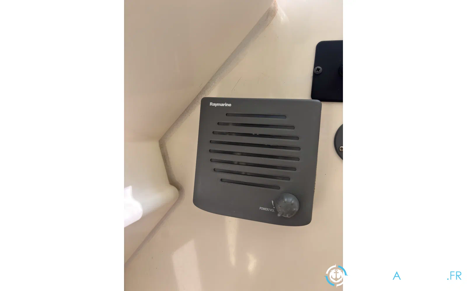slider 12 Jeanneau Prestige 34 S