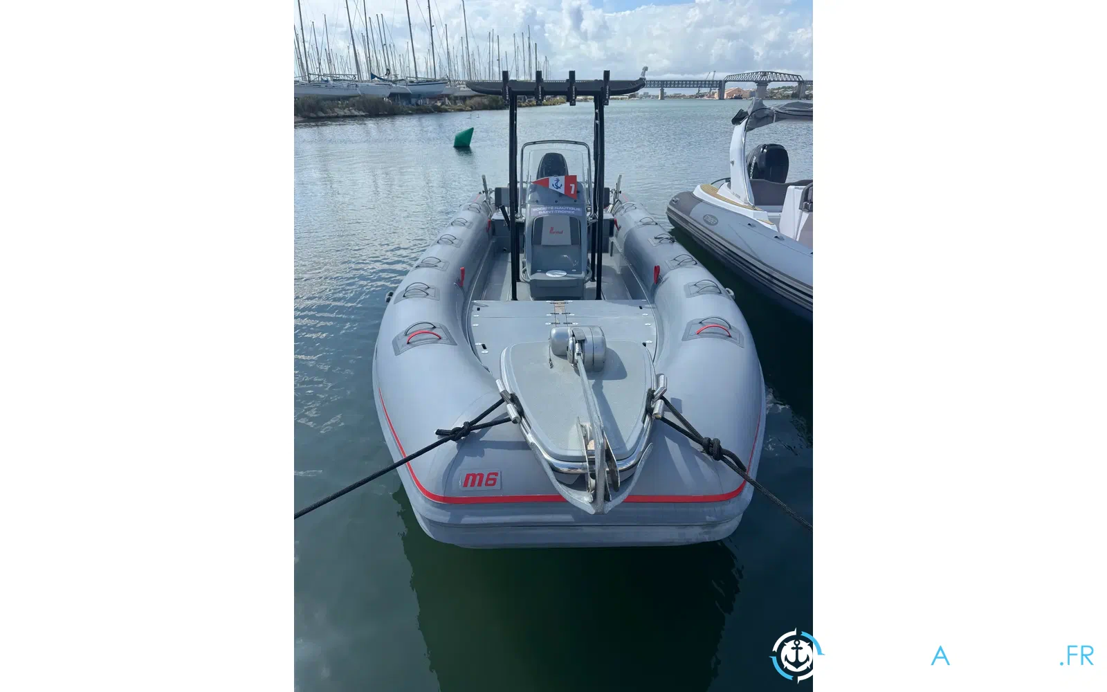 slider 4 Marshall M6 Touring