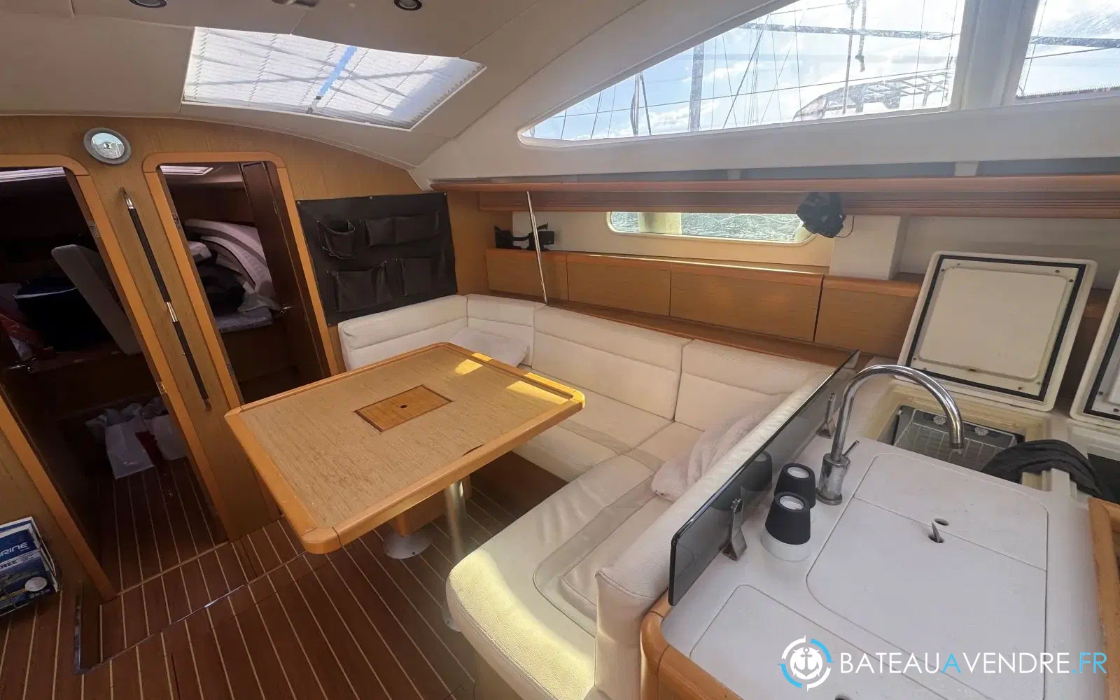 slider 18 Jeanneau Sun Odyssey 50 DS