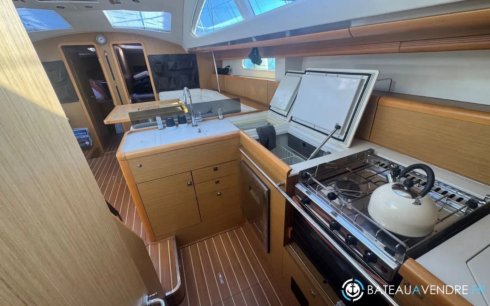 slider 21 Jeanneau Sun Odyssey 50 DS