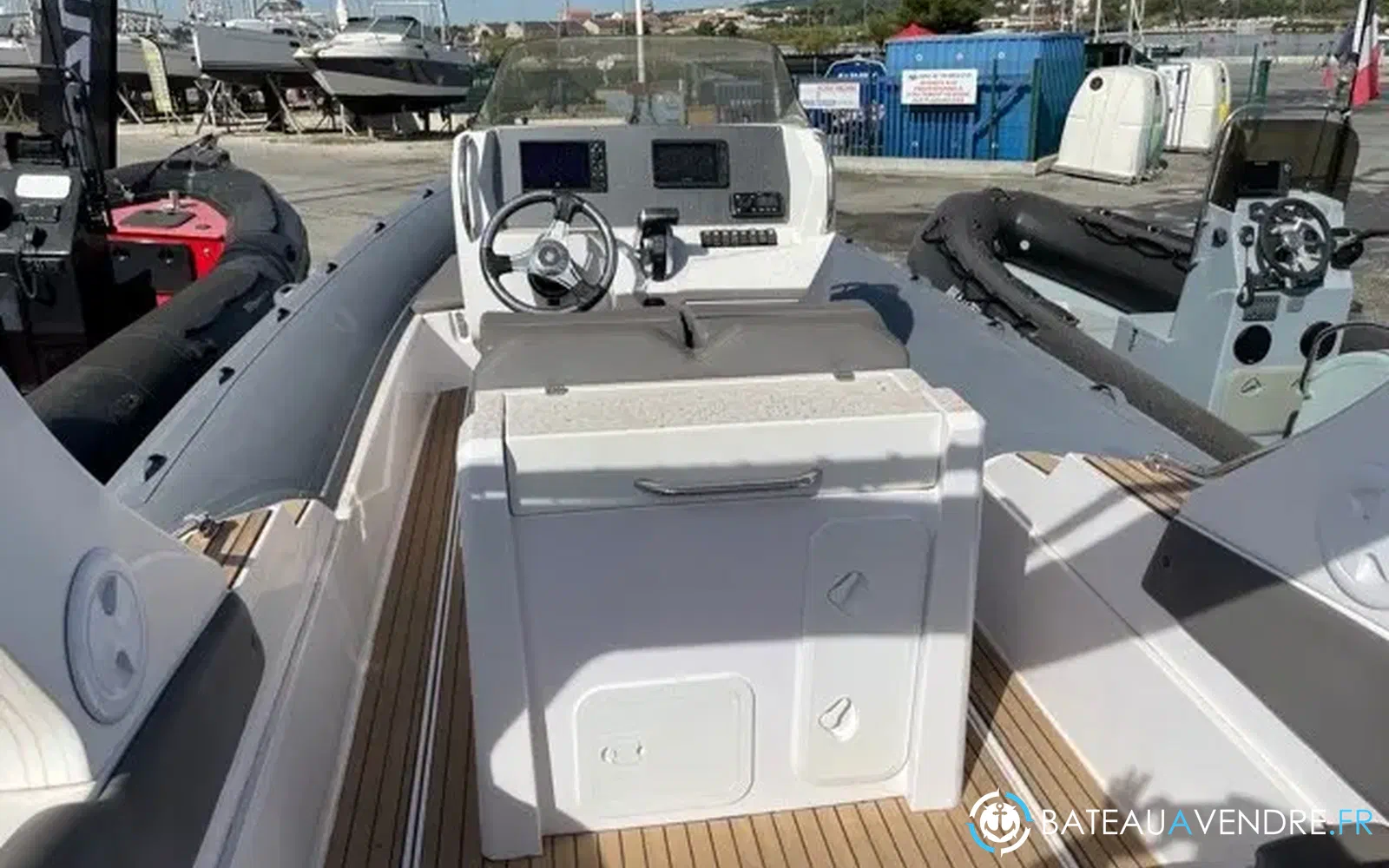 slider 10 Italboats STINGHER 30 GT