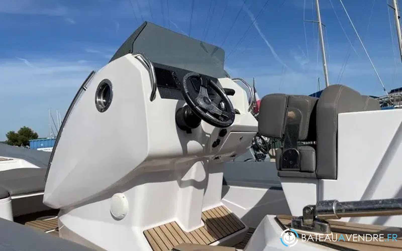 slider 13 Italboats STINGHER 30 GT