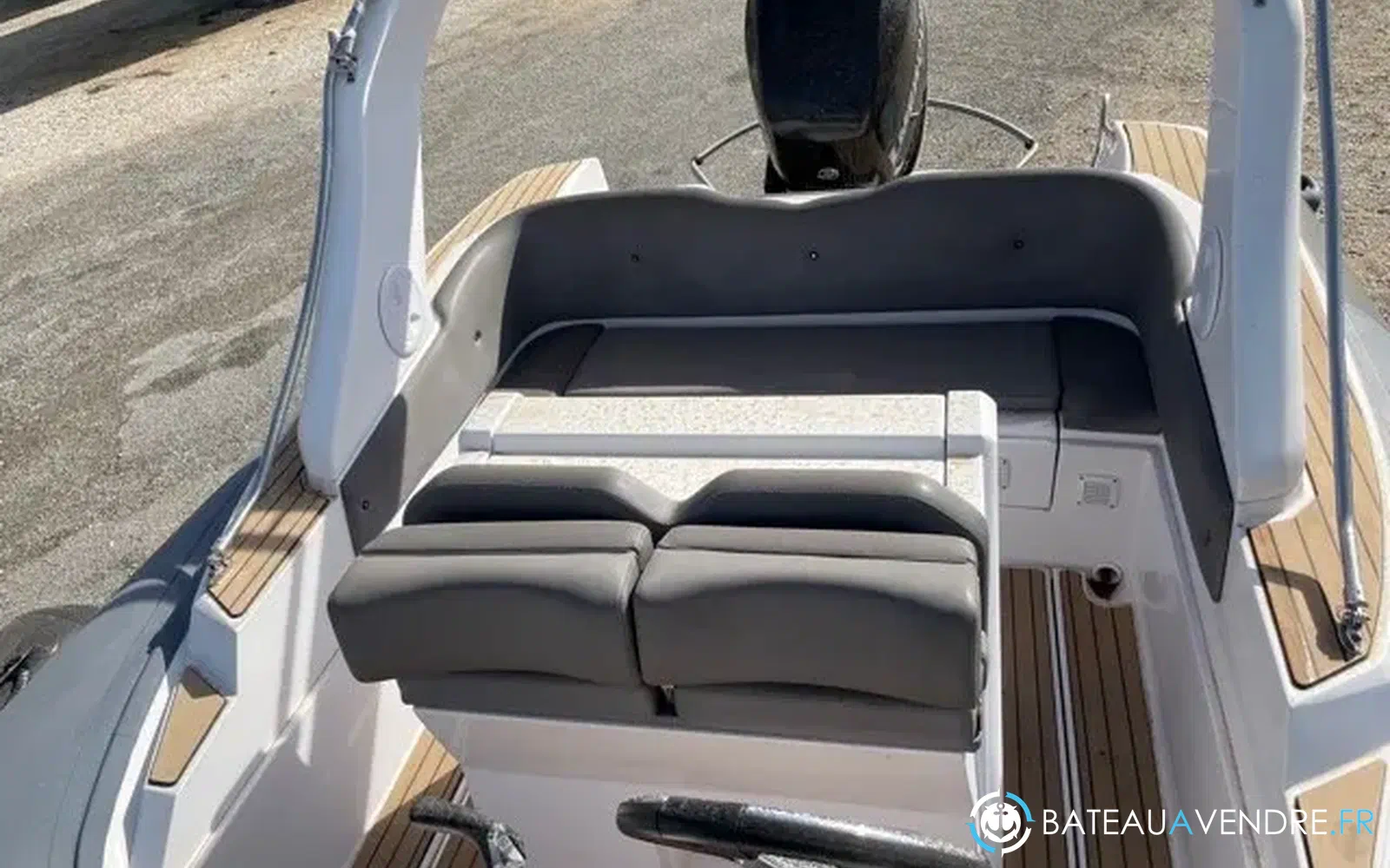 slider 15 Italboats STINGHER 30 GT
