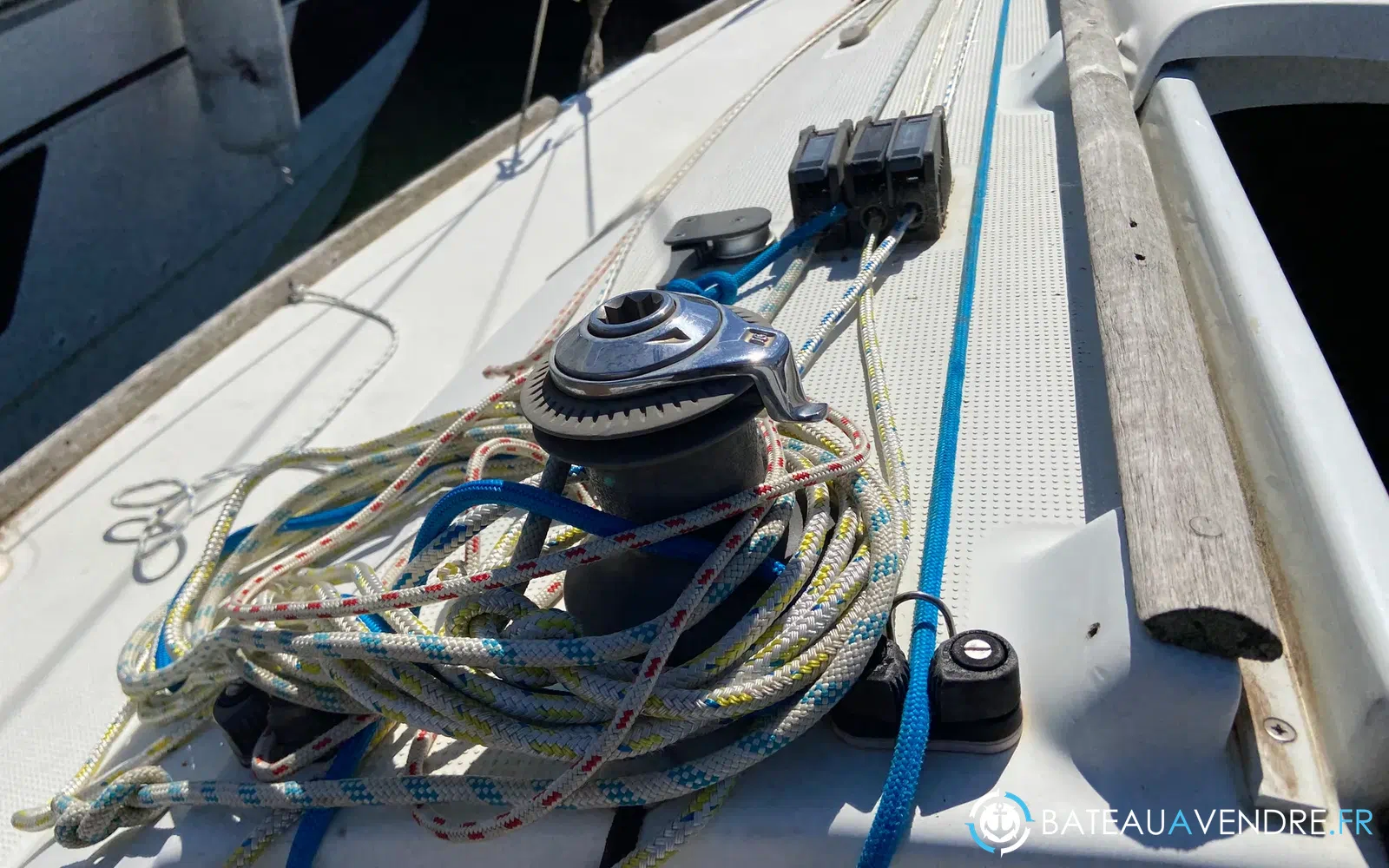 slider 10 Beneteau First 260 Spirit