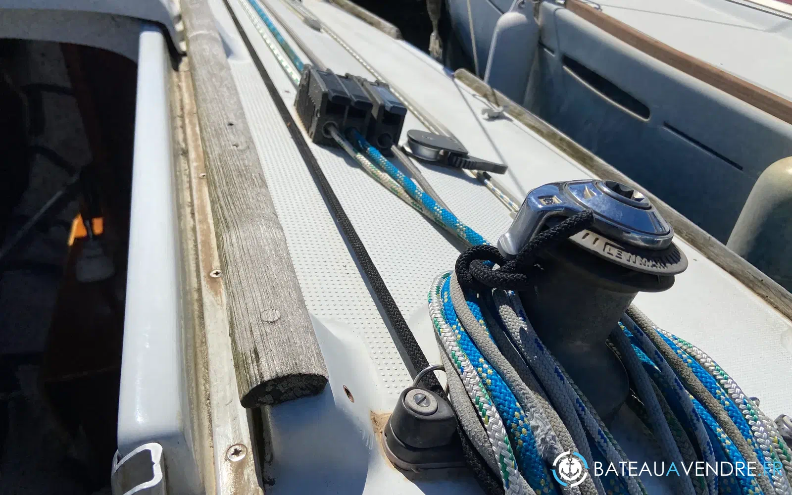 slider 9 Beneteau First 260 Spirit