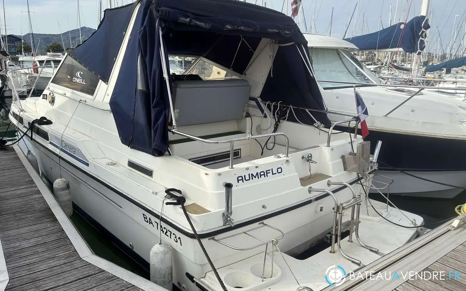 slider 0 Fairline Carrera 24
