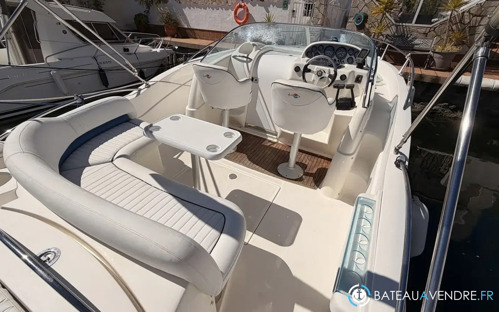 slider 20 Rio 850 Day Cruiser