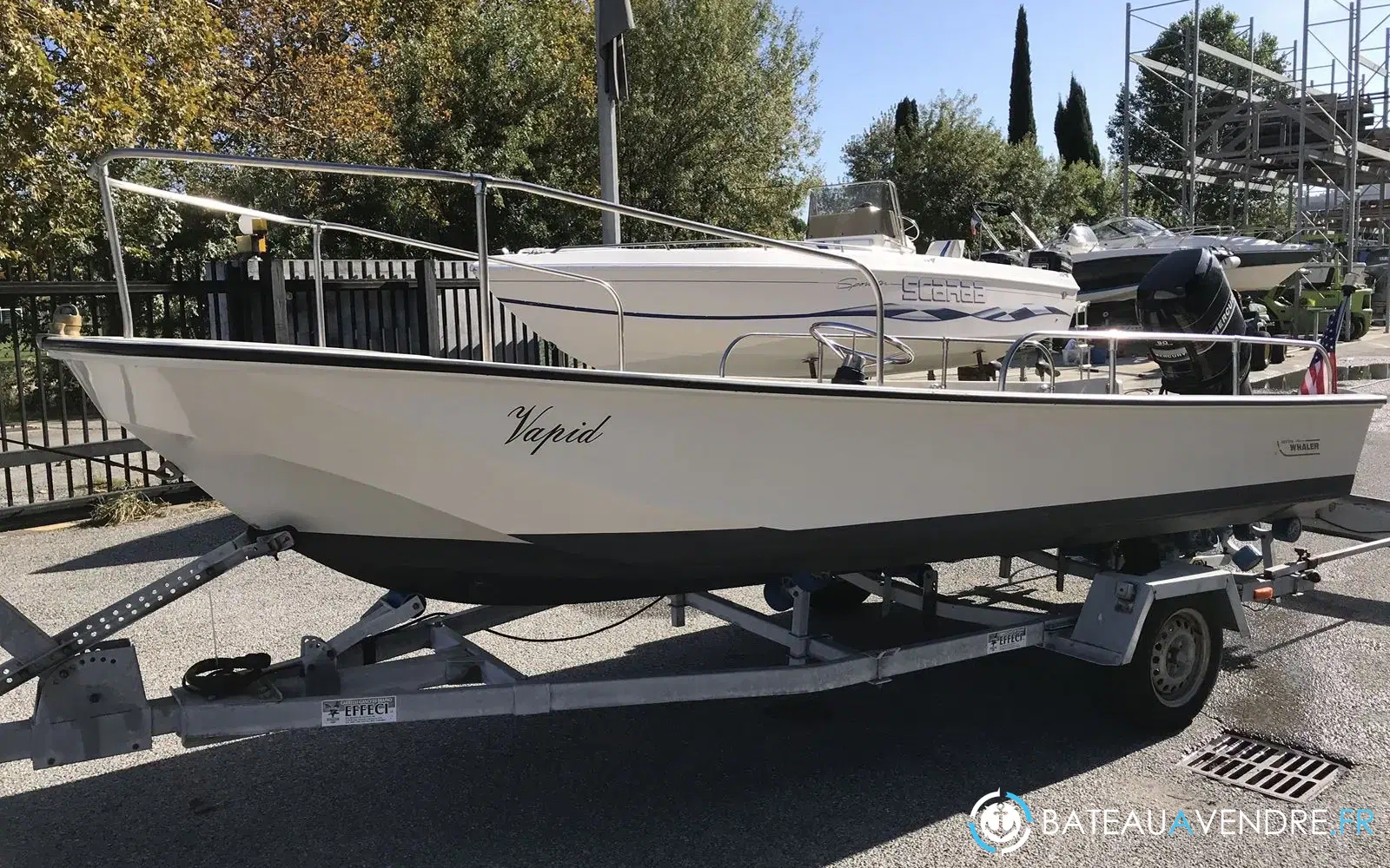slider 15 Boston Whaler 17