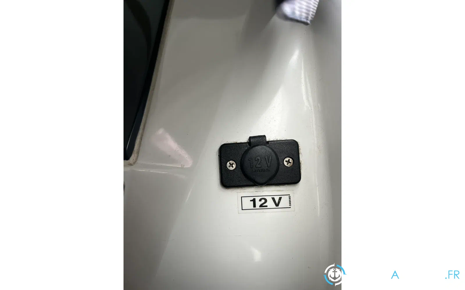 slider 23 Beneteau Antares 780 HB