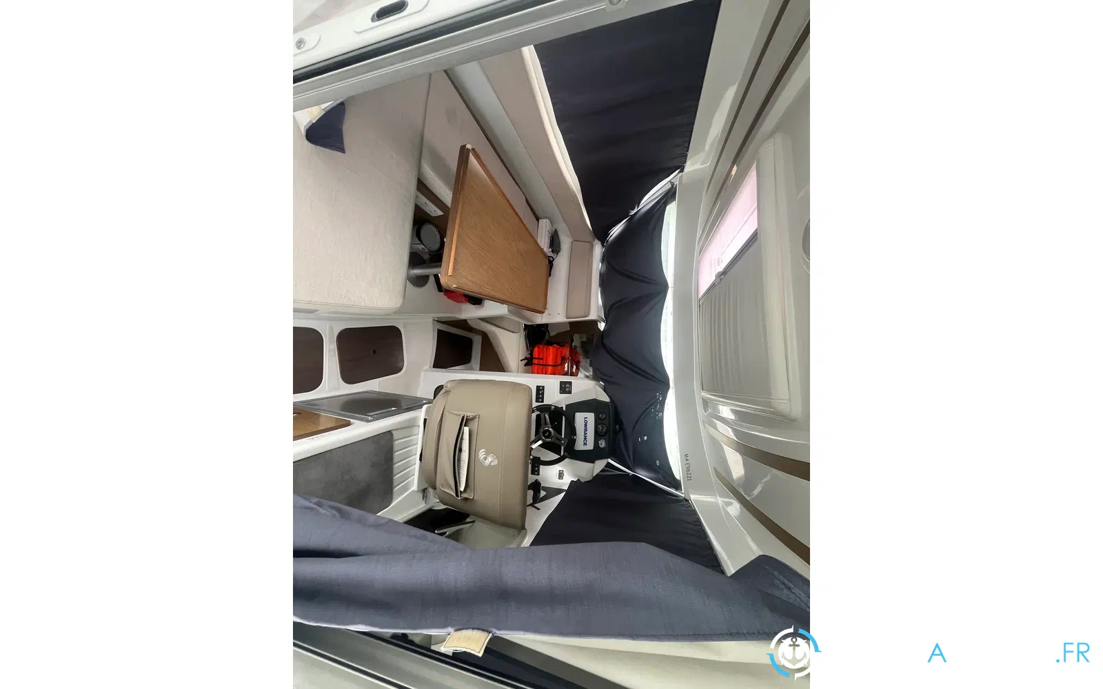 slider 31 Beneteau Antares 780 HB